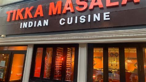 Tikka masala restaurant - Aug 14, 2020 · Instructions. Heat the oil over medium-high heat in a frying pan and then stir in the garlic and ginger paste. Fry the garlic and ginger for about 30 seconds and then add the ground spices, sugar, ground almonds and coconut. Stir well. The …